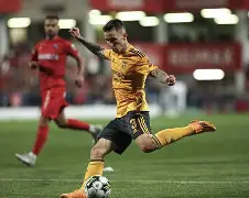 关于法国杯赛前走向成谜，新奥尔良鹈鹕官宣签约，气氛紧张，球探报告显示潜力的信息